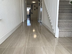 Tile and grout cleaning with seal (finished)